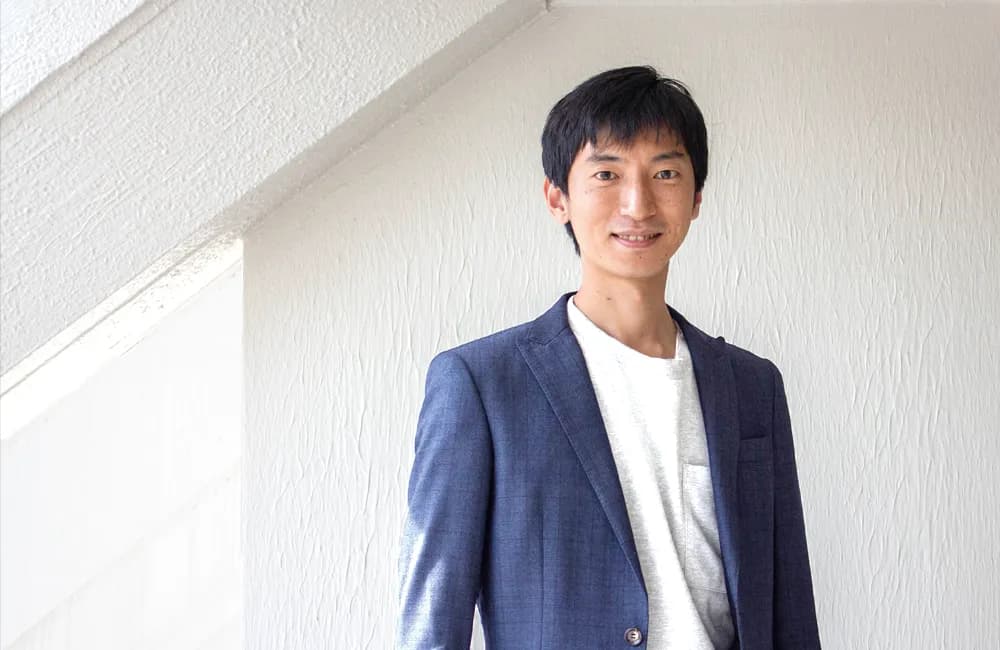 山本 英人