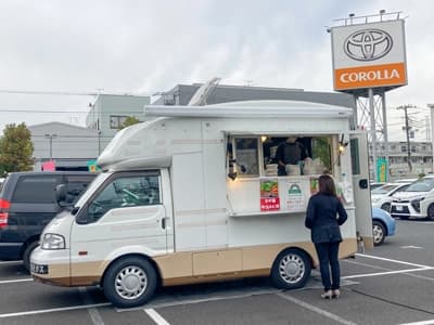 トヨタ営業所キャラバン